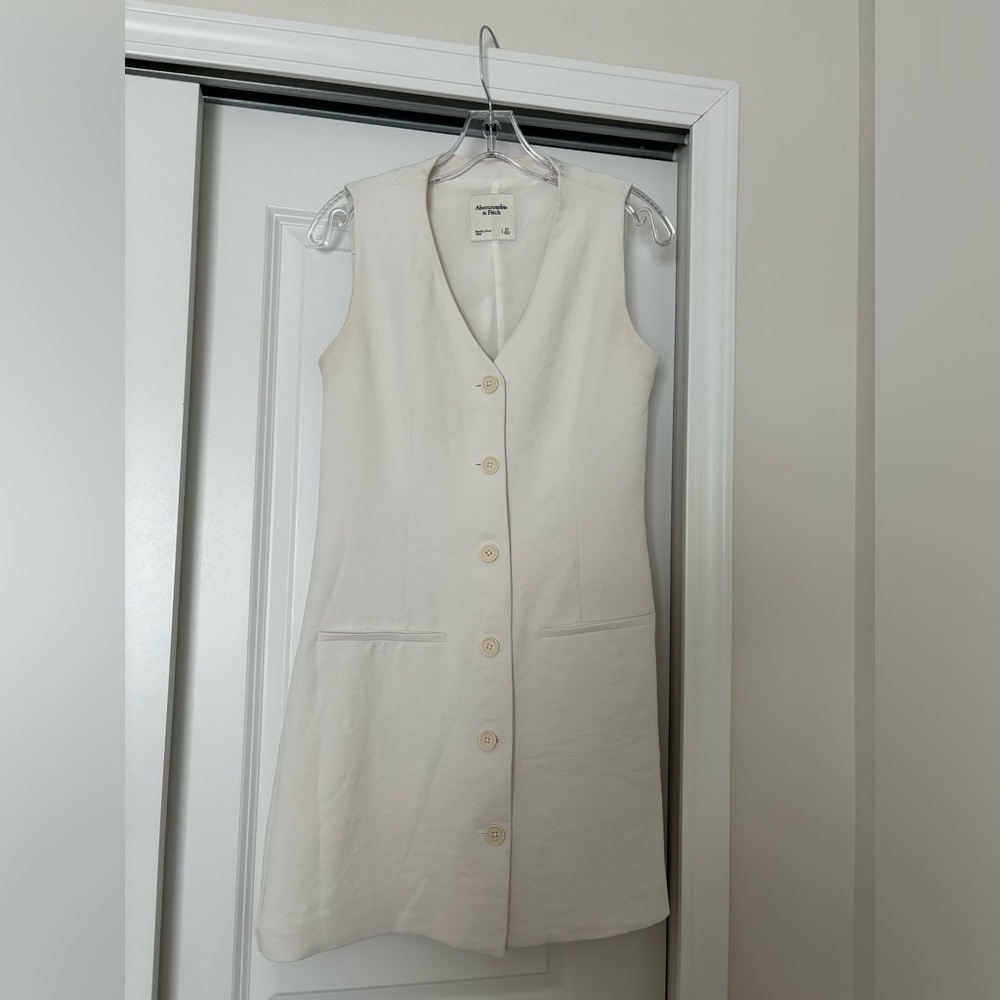 Abercrombie & Fitch button down dress
